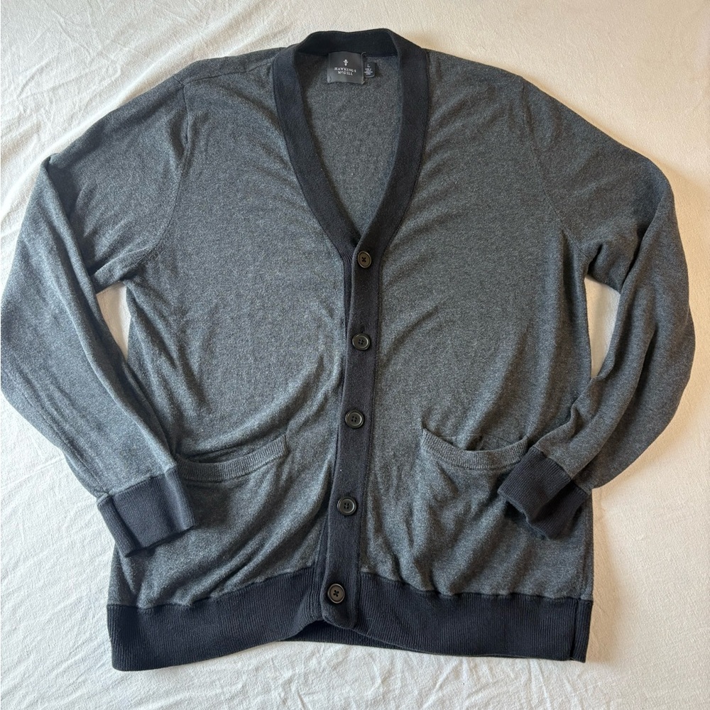 Men's Gray Contrast-Trim Button Cardigan Sweater Hawkings McGill